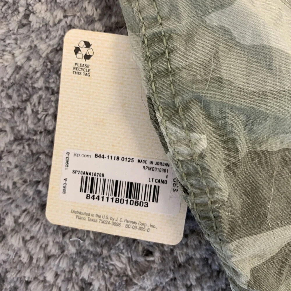Ana Shorts Set‎ of 2 Camouflage Twill Stripped Size 4 Cute Summer Mid Rise